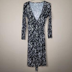 Diane Von Furstenberg Target Size XS Midi Wrap Dress Sea Spots Black White